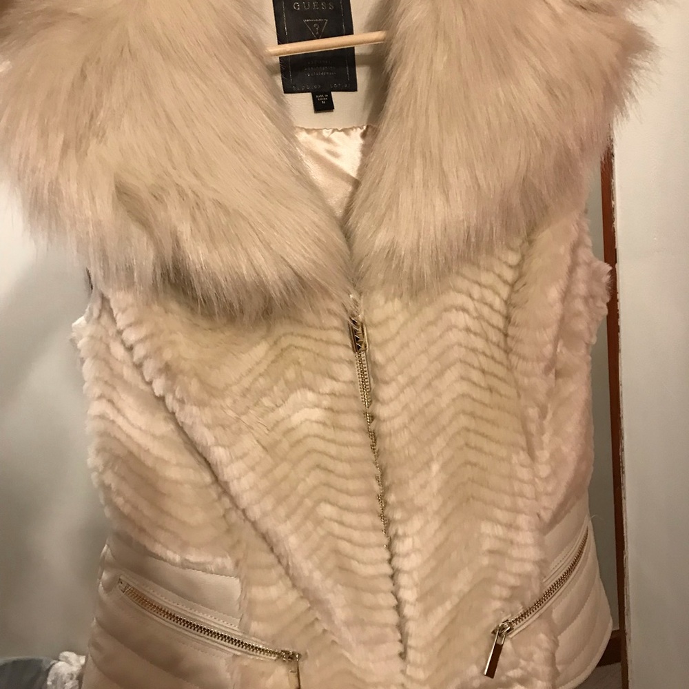 Guess Posh Faux-Fur Vest